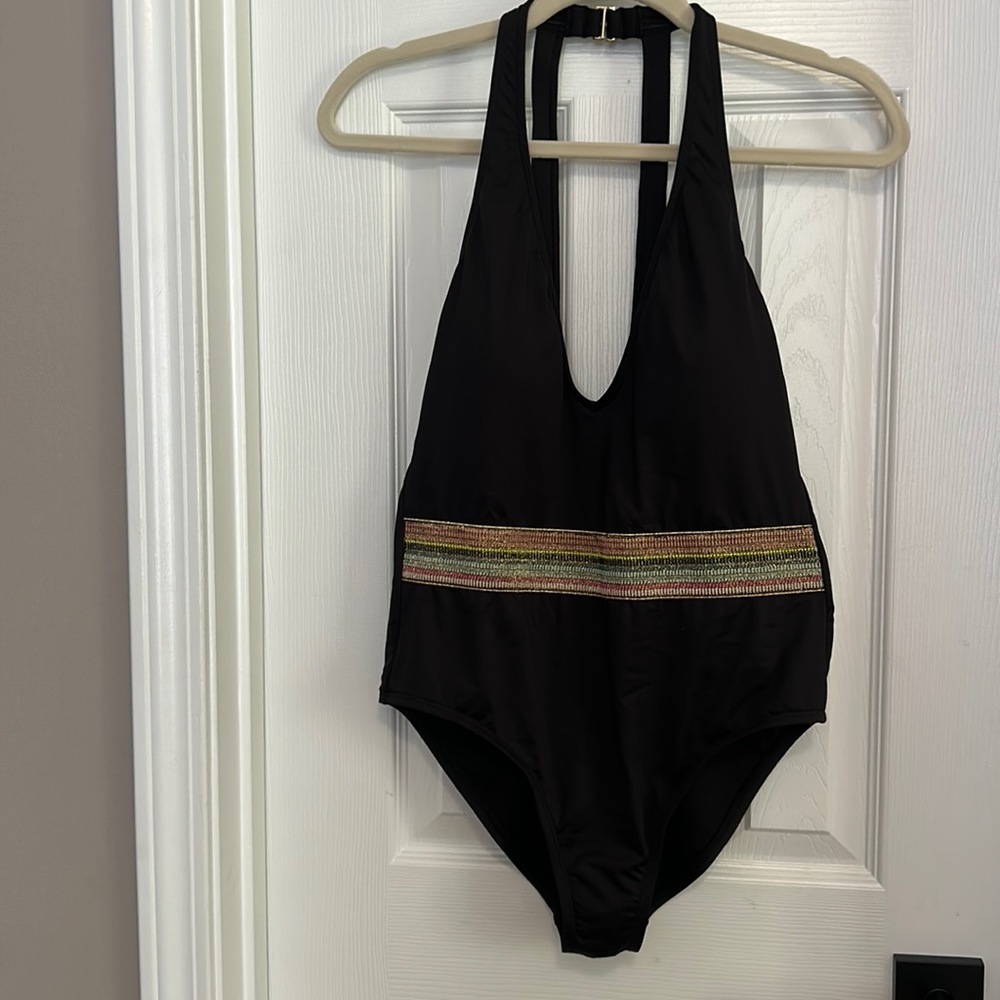 Gibson Latimer Suit / NWT